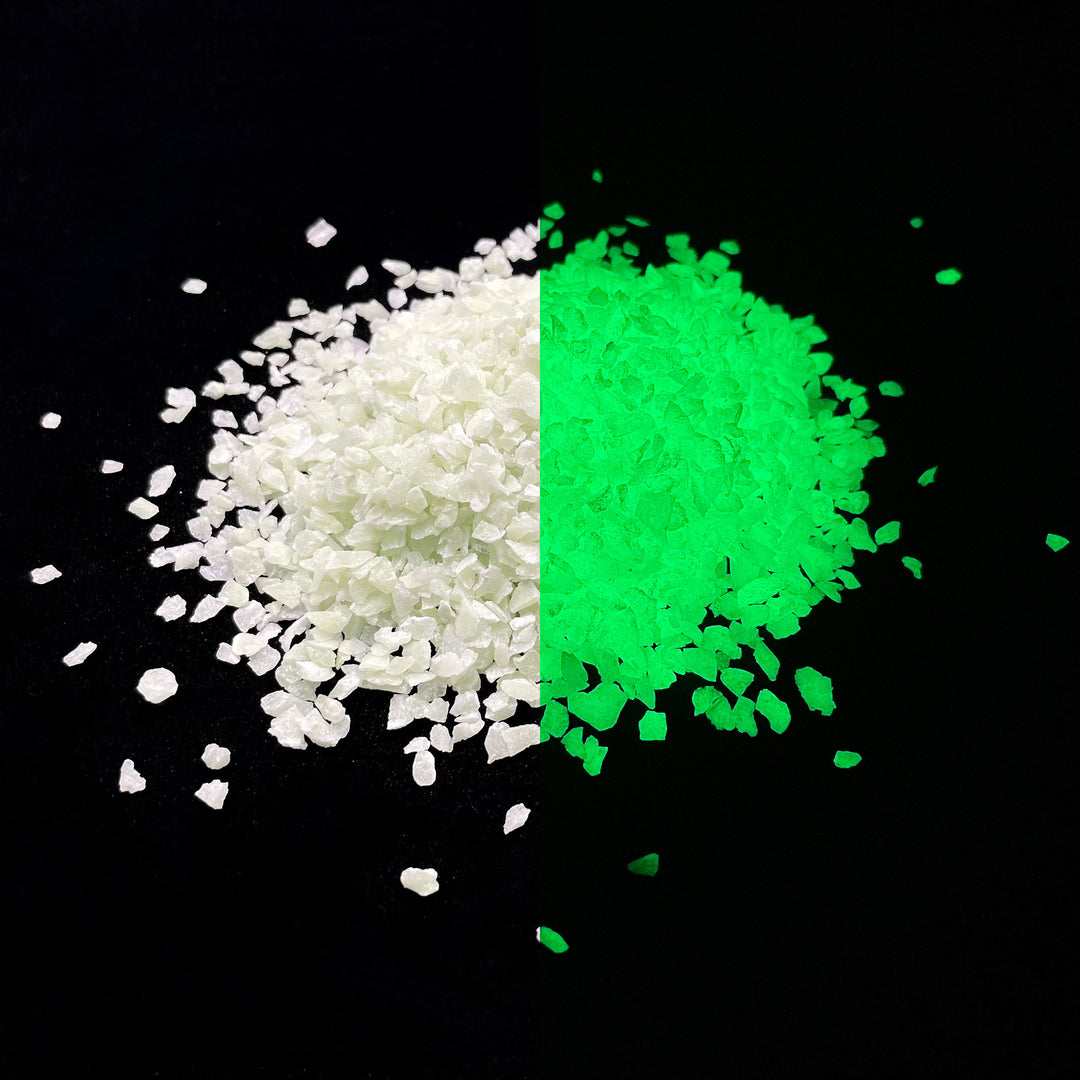 Day and night comparison view of the 1/8" Emerald Yellow Ultra Grade Glow Stones