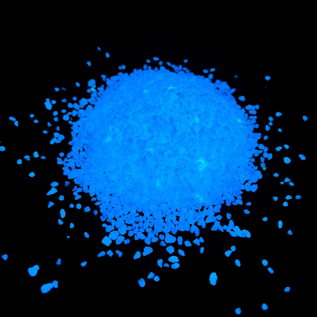 AGT™ Resin Glow Sand in Sky Blue. Glow in the dark.